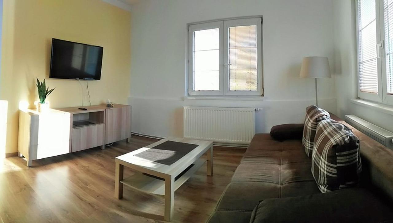 Penzion Exotic Ostrava Kültér fotó