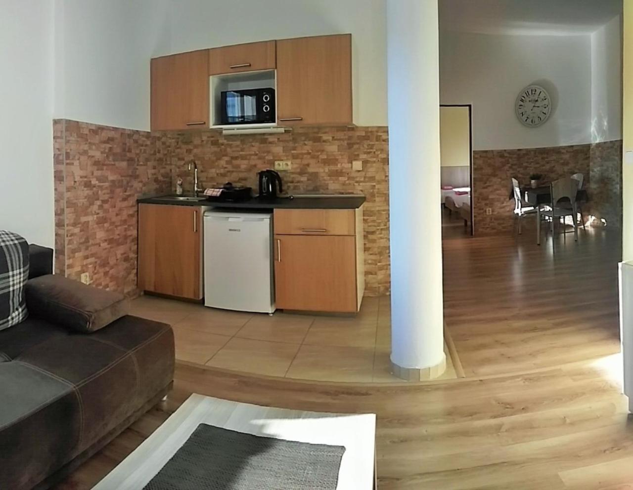 Penzion Exotic Ostrava Kültér fotó